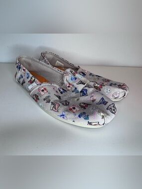 BOBS from Skechers Silver Slip-On Flats with Multicolor Dog Print